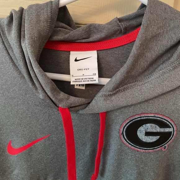 Nike gray UGA pull over, Size S - Picture 3 of 6